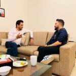 Mika Singh Instagram – Their is a saying in hindi ‘Guru bina gat nahi’ 
You must have heard this before because it’s true .
Happy guru purnima to my music guru, @gurdasmaanjeeyo ji, @sardoolsikander 
Bhaaji, @hansrajhanshrh bhaaji and my God father @thedalermehndiofficial . Thank you all. 

I have learned from all of you.
I feel there is always a lot to learn &
I know I’m here today because of your blessings.