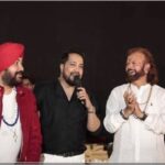 Mika Singh Instagram – Their is a saying in hindi ‘Guru bina gat nahi’ 
You must have heard this before because it’s true .
Happy guru purnima to my music guru, @gurdasmaanjeeyo ji, @sardoolsikander 
Bhaaji, @hansrajhanshrh bhaaji and my God father @thedalermehndiofficial . Thank you all. 

I have learned from all of you.
I feel there is always a lot to learn &
I know I’m here today because of your blessings.