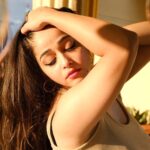 Mika Singh Instagram - #reelsinstagram #naadassde #reelsindia #newaudio #mikasingh #song
