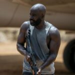 Mike Colter Instagram - Happy Holidays everyone @planemovie In Theaters January 13, 2023 #gerardbutler #mikecolter #professionalpretender #action #filmpremiere #lionsgate #survival