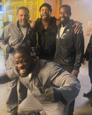 Mike Epps Instagram - Back on the movie 🎥 set with a few good men @ndo_champ @methodmanofficial  @officialmichaeljai #actionmovie