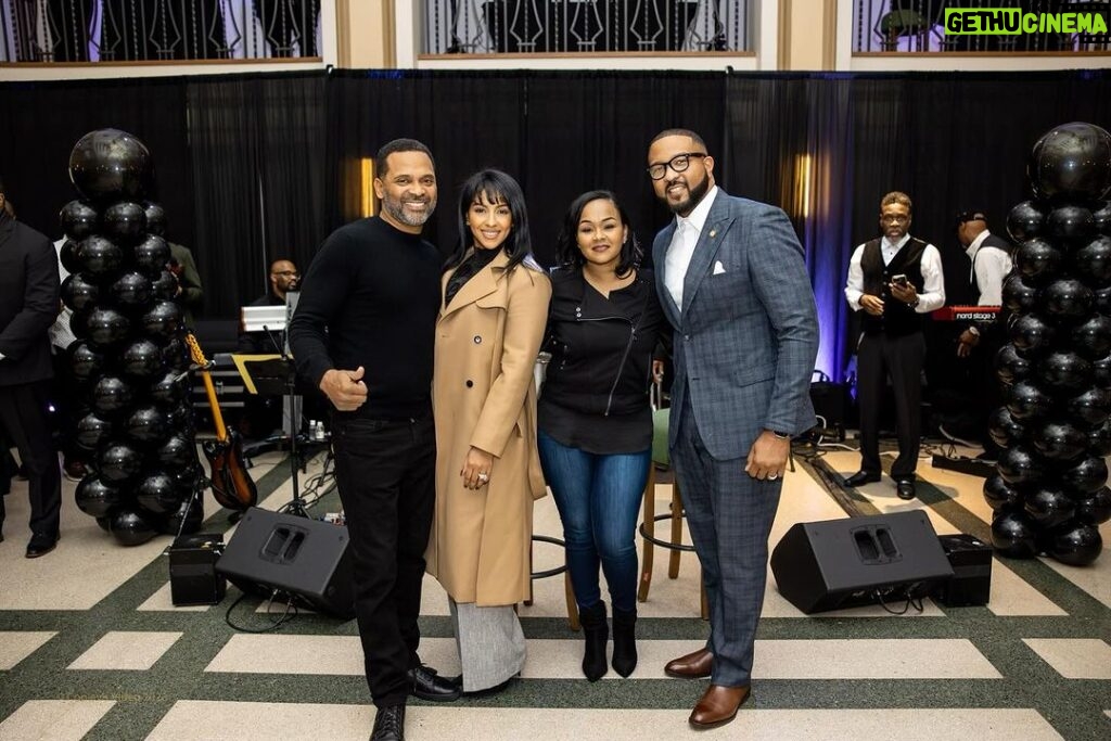 Mike Epps Instagram - Wanna thank up and coming mayor of Gary Indiana @eddie_d_melton and his wife for having me and my wife at the fund raiser event we have some Great 😊 plans for His hometown Gary