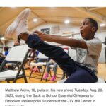 Mike Epps Instagram – Thank you 🙏🏽 Heavenly Father for the opportunity to give our city kids some joy and hope this year at the MIKE EPPS 1st annual back to school shoe blessing ceremony I wanna thank @reginamarsh56  Indianapolis  Pal club commander Ida Williams and @mayorhogsett for all the support let’s keep making these kids happy