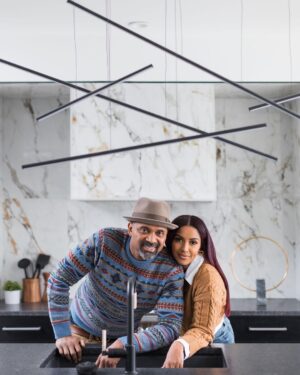 Mike Epps Instagram - We bought the block back. 

And you can tune in this Wednesday, Nov 8th 9am central, to see us rebuild it on @hgtv . Y’all ready to see us buying Mike’s childhood block back, building up the community and all while giving super killer designs?

Tune in. Wednesday. November 8th. @hgtv