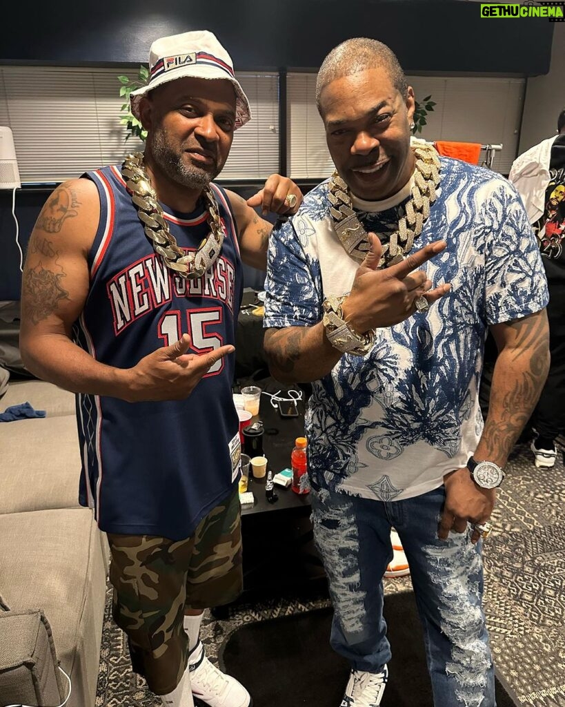 Mike Epps Instagram - @bustarhymes put on for the city of 317 Lastnight Big Chain Big job Big salary