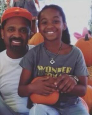 Mike Epps Instagram - Happy birthday to my baby girl Madison Epps straight A student 🧑‍🎓 funny & cool big 17 years old iam very proud of you and happy to be your Dad keep being vibrant in your beautiful existence love you 😘 🎈🎉😻❤️❤️❤️