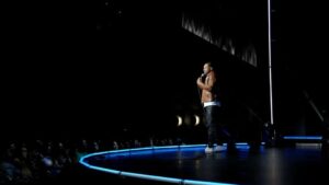Mike Epps Instagram - Make sure you check out my new comedy special called “iam ready to sell out “ on @netflix raw comedy for ya