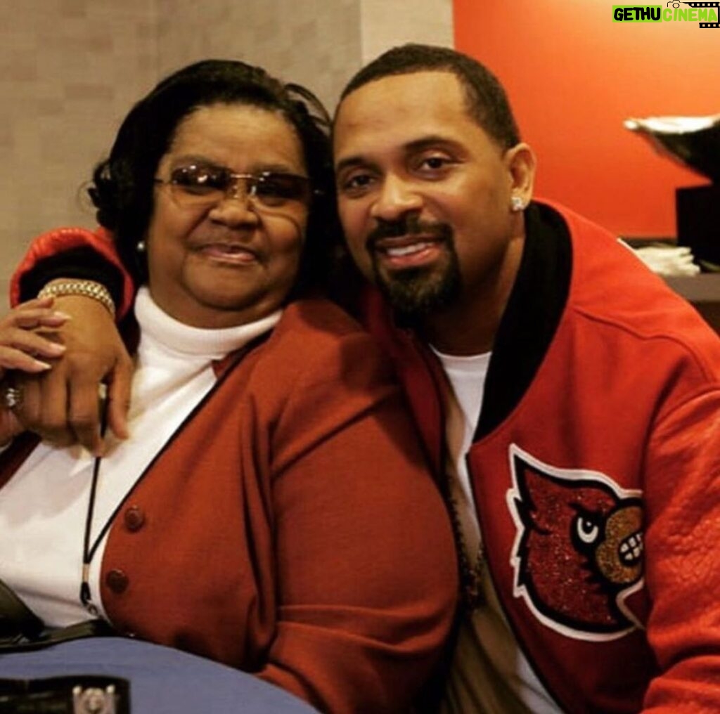 Mike Epps Instagram - I miss you mama every second of the day love you 🥰 I know your spirit is still with us #happyheavenlybirthday