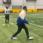 Mike Epps Instagram – The Steelers wanted to kill me for wearing@cotlts blue and the @colts are gonna kill me for being thier 😂😂😂 I was a Steelers fan before 1984 the colts came to Indianapolis on Mayflower trucks and I was instantly Colts for life # ripjimmywhopo #imissed3