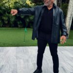 Mike Tyson Instagram – “Don’t leave me hangin'”
