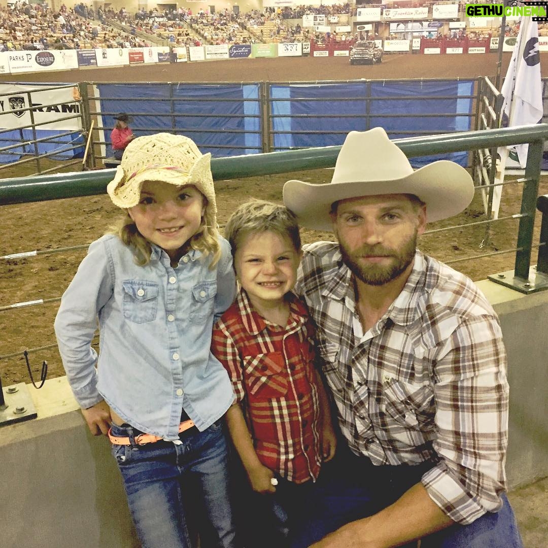 Mike Vogel - 7.6K Likes - Rodeo Ready!!! #ShootinFor8 #FranklinRodeo. #franklintennessee