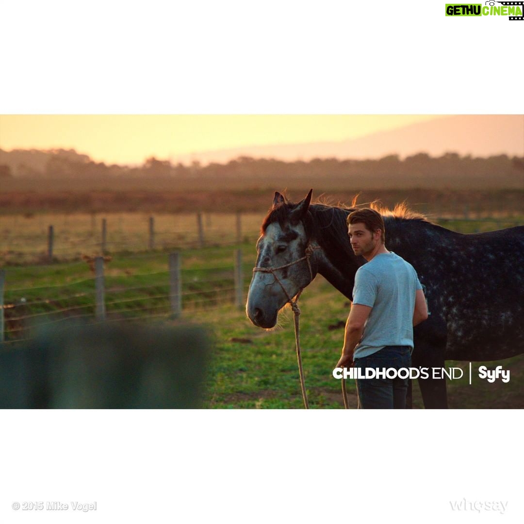 Mike Vogel Instagram - Last night! Help us bring it home! 20 more minutes @ChildhoodSyfy @SyFy #ChildhoodsEnd