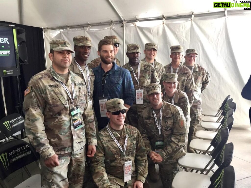 Mike Vogel Instagram - The men and women that I have been blessed to meet over the years, that have served this great country, have humbled me. To the wives, husbands, mothers, fathers, sons and daughters that have loaned us these incredible women and men of such great courage and sacrifice, we say “THANK YOU”! Happy Veteran’s Day! #veteransday #heroes