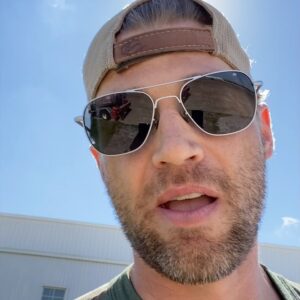 Mike Vogel Instagram - ✈️ ✈️ Blueskies.  @jonathanmtucker @flyinghighagainllc #ichewgumlikeacow