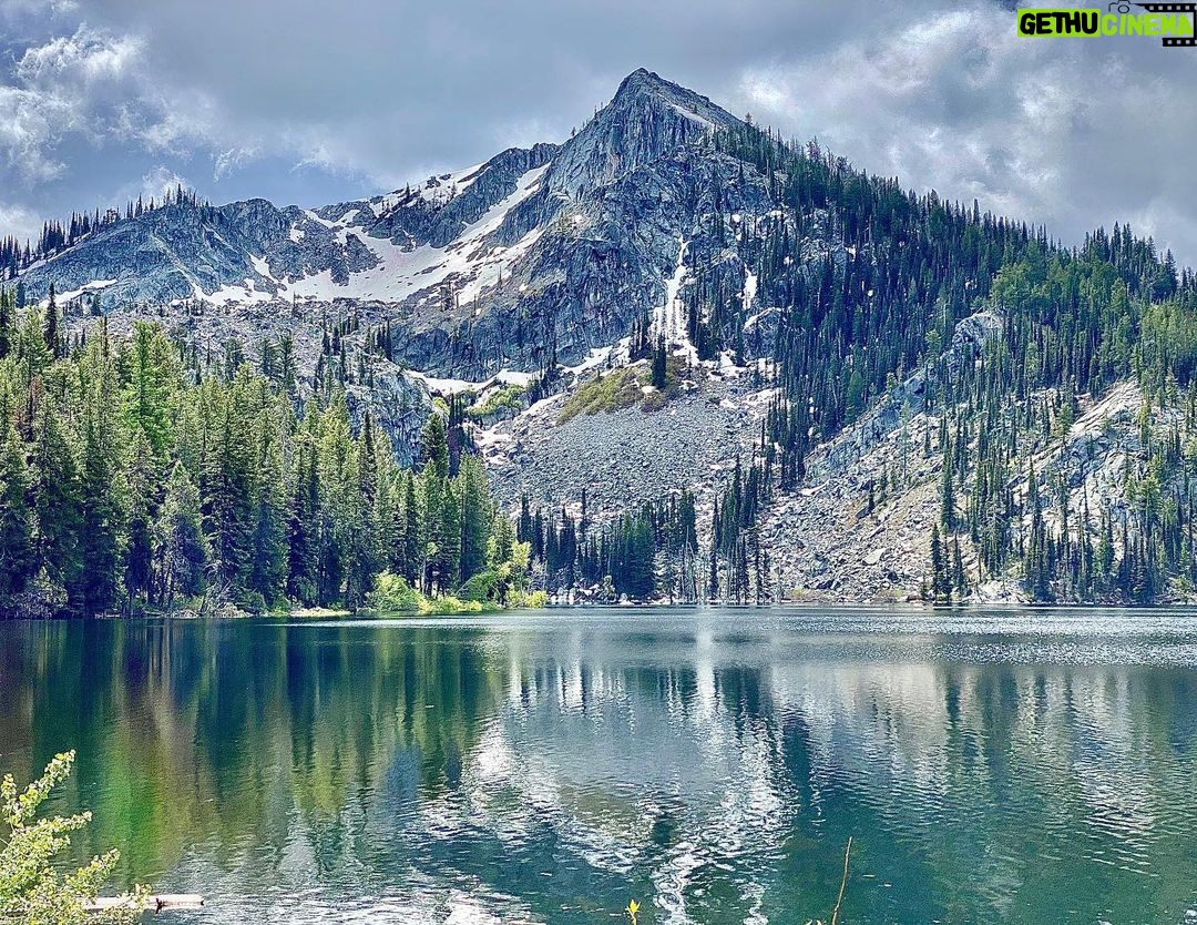 Mike Vogel - 10.5K Likes - Just got back from God’s country. Took the family to McCall, Idaho. As difficult as quarantine has been for people, I think some good has come from it. A lot of travel plans were ruined, but I think it’s forced us to explore the beauty in the areas of our countries that have always been there, right under our noses, but that we’ve never visited. This was from a hike we did to a little alpine lake named Louie Lake. Epic. What are some secret places/trips you have discovered during these crazy times? #mccallidaho #godscountry #idahosucks #notreally