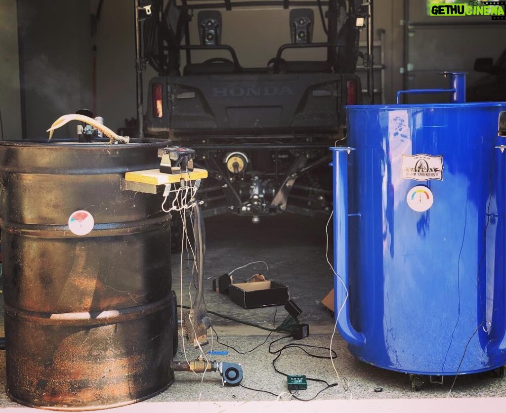 Mike Vogel Instagram - It’s July 4th, and I freaking love my country! Nothing says July 4 like briskets smoking on the BBQ. One homemade, and one @gatewaydrumsmokers needles are pointing north! Smells insane!
