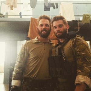 Mike Vogel Instagram - ‪With all the stunt double talk.... I do my own as much as they’ll let me, but when things get hairy, my boy #RemmingtonSteele steps in.  Worked with him since UTD.  As good as they get.  Look forward to seeing y’all at 3pm cst for #AskVogel @NBCTheBrave #TheBrave ‬