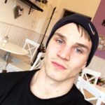Miloš Petrášek Instagram - Dnes @oktagonmma 💪🏼 Na jaký zápas se těšíte nejvíc?😏🔪☠️ #me#man#melon#boy#czechboy#blue#chill#warrior#fighter#mma#waiting#on#fights