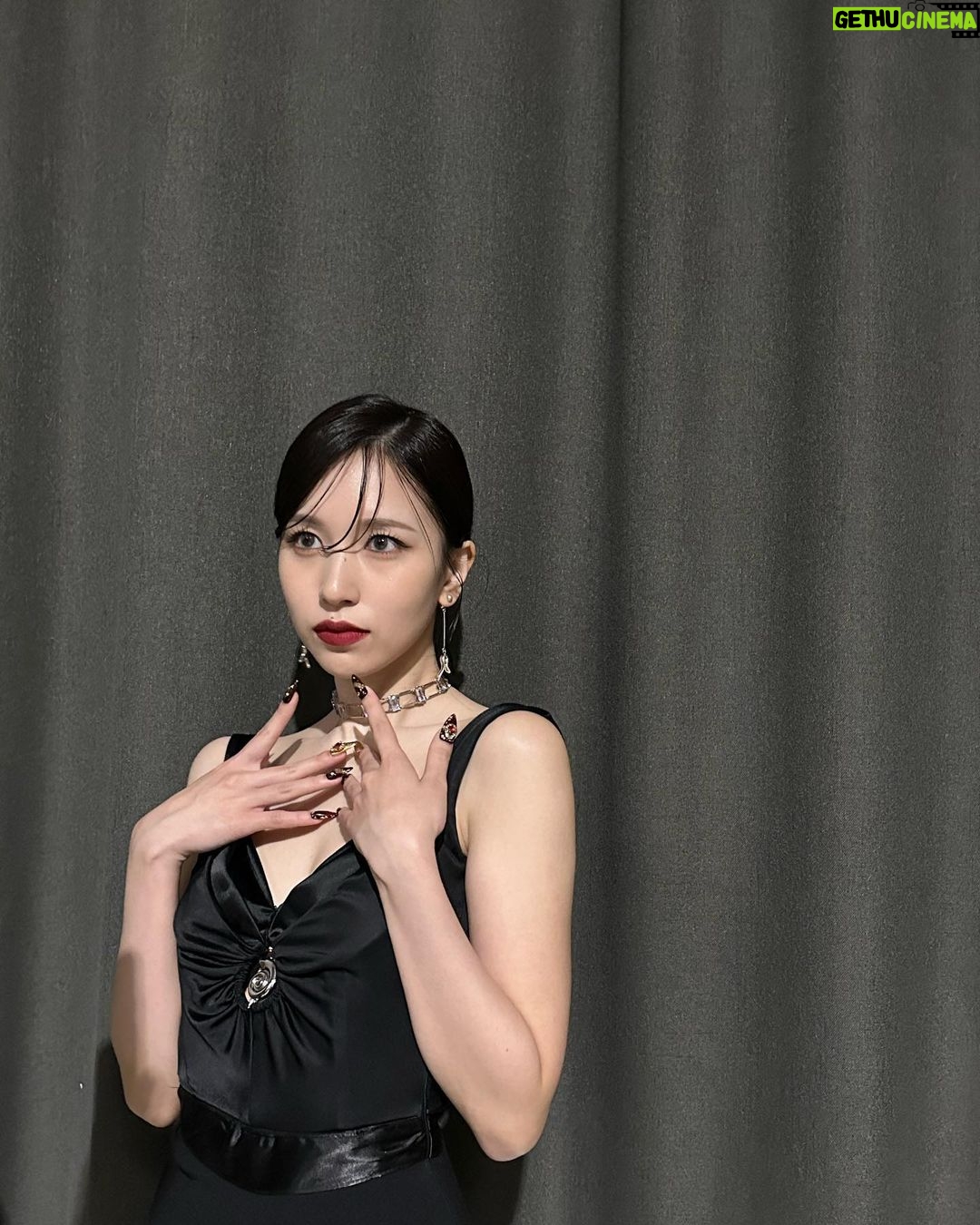 Mina Myoui - 2.2 Million Likes -