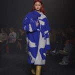 Mina Myoui Instagram - Burberry Autumn/Winter Collection 2023 Daniel Lee unveils his first collection for Burberry ダニエル・リーが加わり新しくもありバーバリーらしさが感じられるコレクション とても素敵でした！ #AD #Burberry #JAPAN @burberry