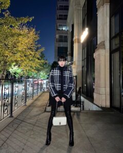 Mina Myoui Instagram - @burberry #AD #BURBERRYOUTERWEAR #JAPAN