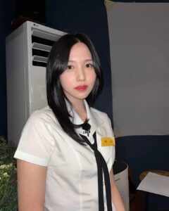 Mina Myoui Instagram -
