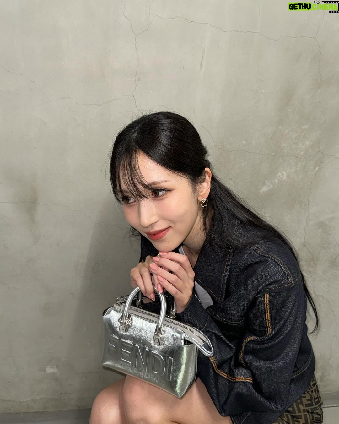 Mina Myoui Instagram - Happy holidays 🎄🤍 @fendi #fendi #PR #JAPAN