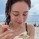 Mina Sundwall Instagram - 🐚 by the sea shore