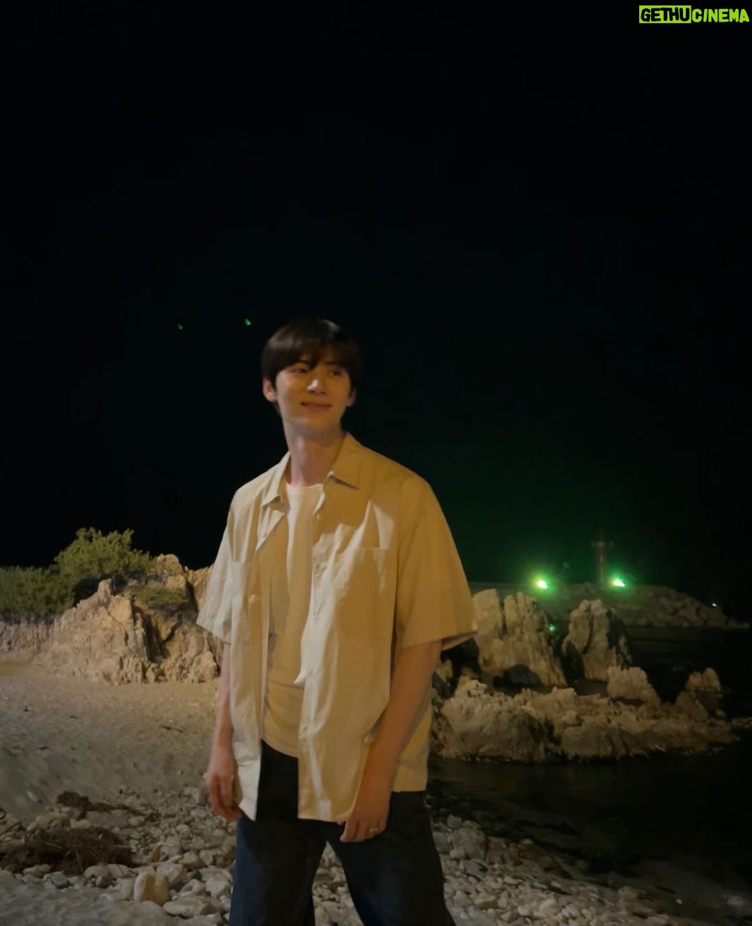 Minhyun - 1.1 Million Likes - 👦🏻