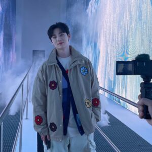 Minhyun Instagram - 🖤 #MONCLERGENIUS