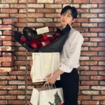Minhyun Instagram - @clarinskorea 잘 부탁드립니다❤️