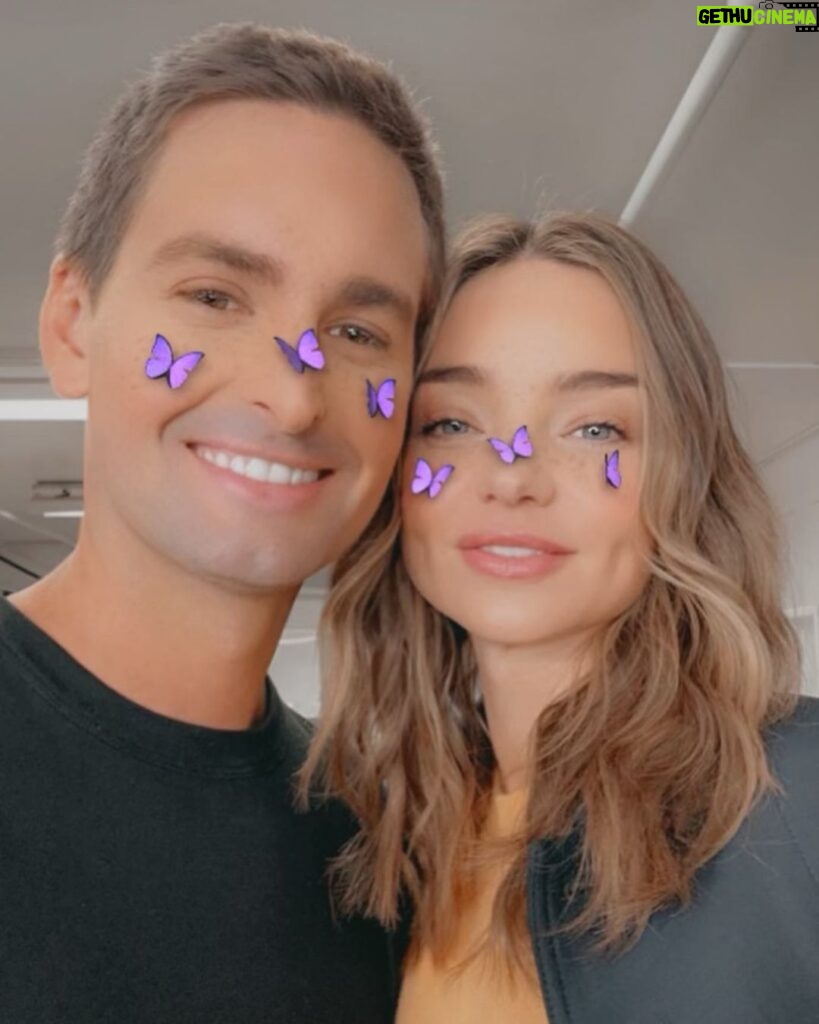 Miranda Kerr Instagram - So proud of Evan and the entire Snap team! Check out my Snap stories for more exciting content from today 💛👻✨