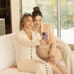 Miranda Kerr Instagram - I am so excited about the launch of Tranquility - my new Miranda Kerr Home collection with @universalfurn. We sought to design pieces that create a serene and nurturing atmosphere in the home. You can shop the collection now on @onekingslane 💕 📸 @veronicasams