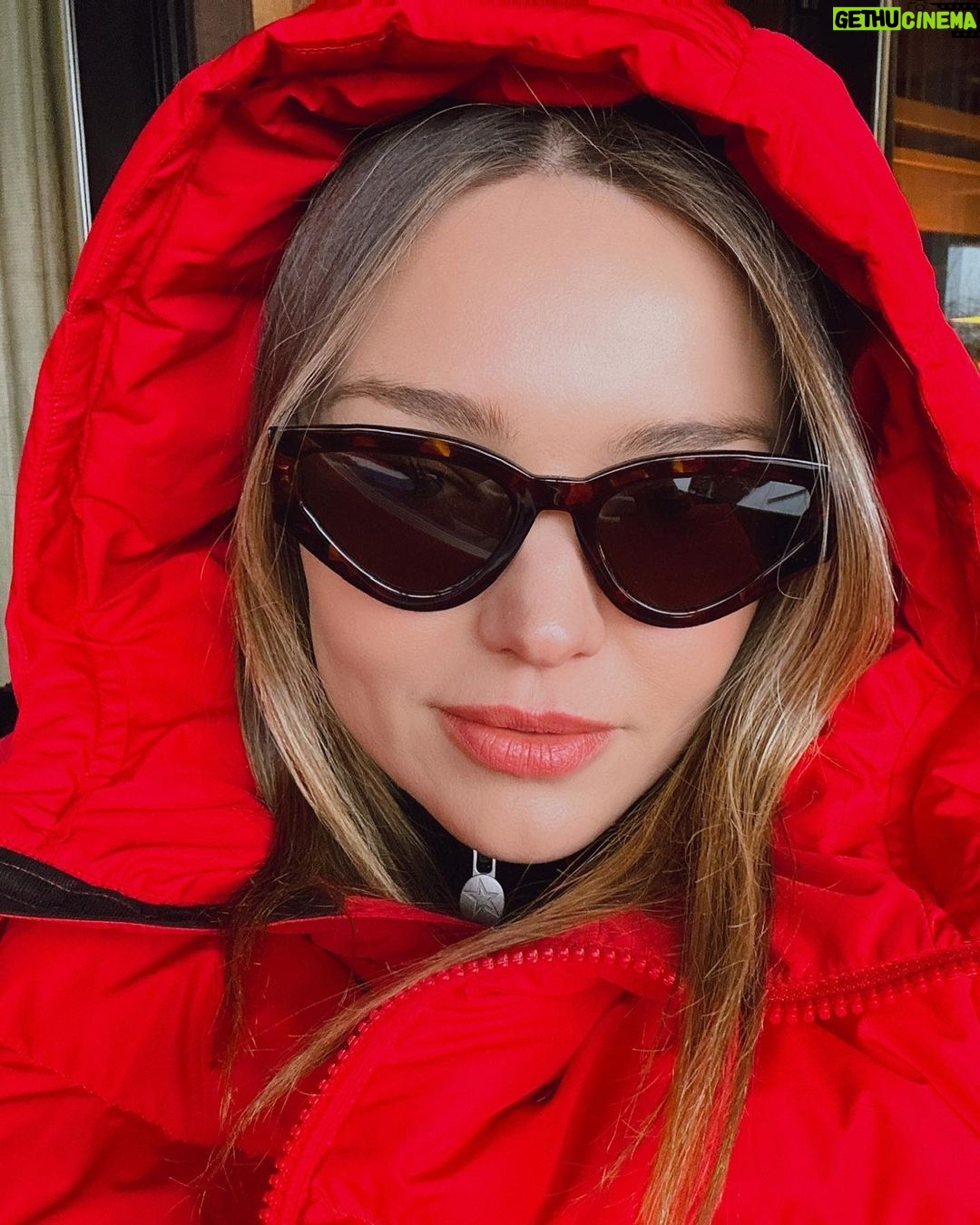 Miranda Kerr Instagram - Made a new friend ❣️🦉