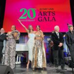 Miranda Kerr Instagram – Such an honour to be recognized by the @_aaausa for excellence in the arts. Last night’s @gdayusa event was so much fun celebrating the strong partnership between the US and Australia. A huge congratulations to my fellow honourees @thekidlaroi and Sam Worthington. And a big thank you to @katyperry for her kind and heartfelt words 🇦🇺❤️🥰