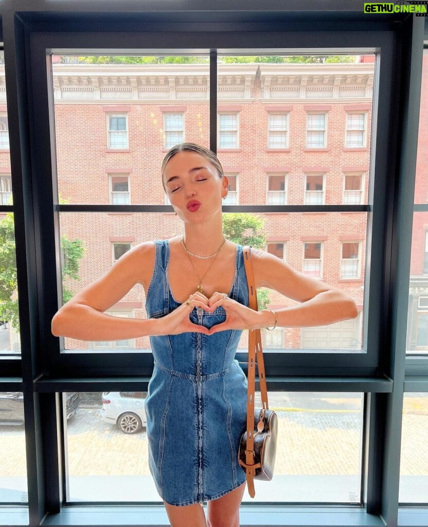 Miranda Kerr Instagram - I ❤️ NY