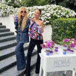 Miranda Kerr Instagram - 3 days and 11 smoothies later 💜🌈🤰🏻 Thank you to my wonderful friends who helped celebrate the launch of @koraorganics Plant Stem Cell Retinol Alternative Moisturizer and KORA Glow @erewhonmarket smoothie!