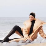 Miranda Kerr Instagram - POV you go to the beach in the fall 💛 @grazia_it Photographer @veronicasams Makeup @hollysilius Hair @ericka_verrett Styling @orettac Props @leannadanielle_ Film @rchann Interview @fedi_volpe