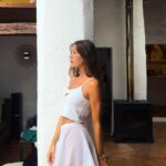 Miri Pérez-Cabrero Instagram - Ballerina en pijama 🪷 #diary Barcelona, Spain