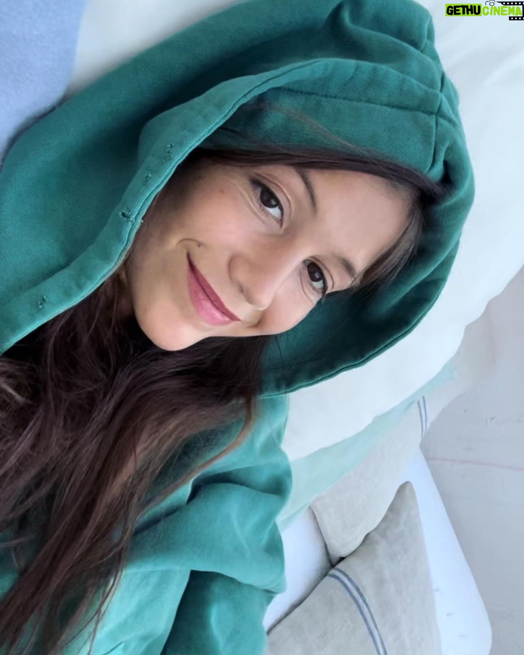 Miri Pérez-Cabrero Instagram - Un mix ♥️ #diary Madrid, Spain