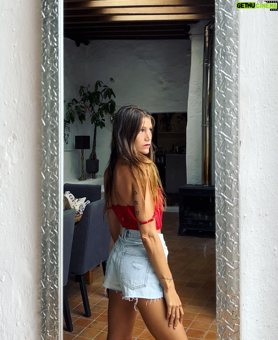 Miri Pérez-Cabrero Instagram - Random ✨✨✨✨✨✨✨✨ #diary Madrid, Spain