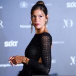 Miri Pérez-Cabrero Instagram - Me pasaron estas fotos del photocall de @yodona y no quería dejar de subirlas.. 💙 os dije que os las colaría en algún momento!!!!! 😂😂🪷🪷🪷🪷 el vestido es de mi querida @victoria_cimadevilla escogido en @valytyplace y los pendientes de mis @mdepaulet como siempre✨✨✨✨✨✨✨ Maqui y pelu… yo misma 😂 lov u!!!! #diary #event Madrid, Spain
