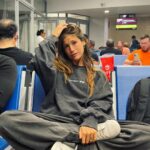 Miri Pérez-Cabrero Instagram - Ya en el aeropuerto de vuelta, estamos taaaaaan contentos de haber disfrutado tanto de todas las aventuras que nos ha deparado este viaje 🏝️🏝️🏝️🏝️🏝️✨🤍🤍 deseando compartir con vosotros cada uno de los sitios en los que hemos estado!!!!! Ha sido mágico hasta que se nos petara la rueda del coche ♥️ GRACIAS CADA DÍA POR TODO PAP!!!!!!!!!!!!! Yuhiiiiiiii see you soon America 🦜🦜🦜🦜🦜🦜#diary Aeropuerto Internacional de Miami, Florida