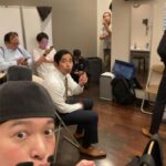 Misoo No Instagram - やついさんフェ〜ス！ . あ〜ざした〜す（たこ口） . ノリノリの . オーディエン〜ス　で . たの新古今和歌集！ . しまおまほさんとパチリ！ . うれ新古今和歌集〜！ (アトロクリスナーだい) . ベランダで . 意味なく . 自撮り棒で　撮ってみたりした〜す(トホホ〜) . #やついフェス #やついフェス2023 #ハマカーン #ロビンフッド #ママタルト #しまおまほ #アトロク #脳みそ夫 #くだもの子のもぎもぎゲーム