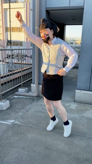 Misoo No Instagram - 42になった〜す（たこ口）
.
ハッピーバ〜ス
.
バリバリがんばる〜す！
.
#誕生日 #happybirthday #脳みそ夫 #いうないうな #トホホ #42だい #こんちわーす