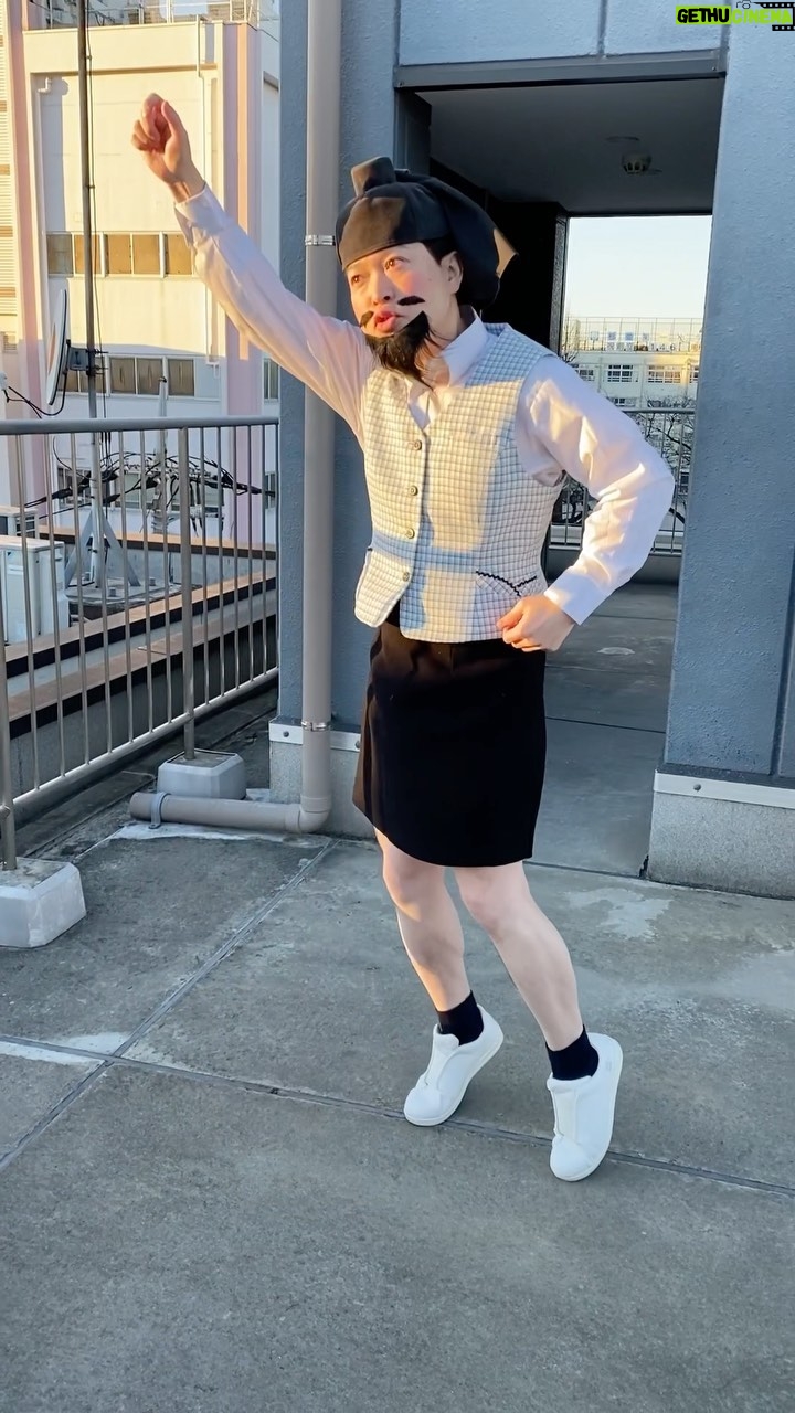 Misoo No - 1.2K Likes - 42になった〜す(たこ口)
.
ハッピーバ〜ス
.
バリバリがんばる〜す!
.
#誕生日 #happybirthday #脳みそ夫 #いうないうな #トホホ #42だい #こんちわーす