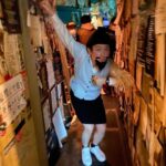 Misoo No Instagram – こないだは『ジョニー大蔵大臣さん50歳生誕祭2022』
.
あ〜ざした〜す！（たこ口）
.
はじめての新宿LOFT！
.
バンドマンの聖地に立てて
.
うれ新古今和歌集〜！
.
楽屋にスピッツさんの
.
めっちゃ昔のセトリが貼ってあった〜す
.
が‥
.
撮り忘れ！トホホ‥
.
ライブは
.
アーティストさんも芸人さんもみんな大盛り上がり！
.
お客さんもノリノリで
.
たのし杉田玄白〜！
.
そしてなにより
.
ジョニー大蔵大臣さん！
.
50歳のおたんじょうび
.
ハッピーバ〜ス！（たこ祝）
.
#ジョニー大蔵大臣 #水中それは苦しい #新宿LOFT #脳みそ夫 #OL聖徳太子 #おったま遣隋使