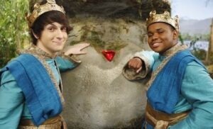 Mitchel Musso Instagram - Thank you 🙏 so much for streaming our show this weekend on Disney + we are all super grateful for your love and support for our show! 👑❤️