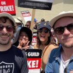 Mitra Jouhari Instagram - Yesterday was cutie Digman day in the picket line. Not all the writers could make it but they are the best. ❤️❤️❤️❤️❤️❤️ I’m not a writer on it thank GOD I kept pitching to kill all the arkies ❤️