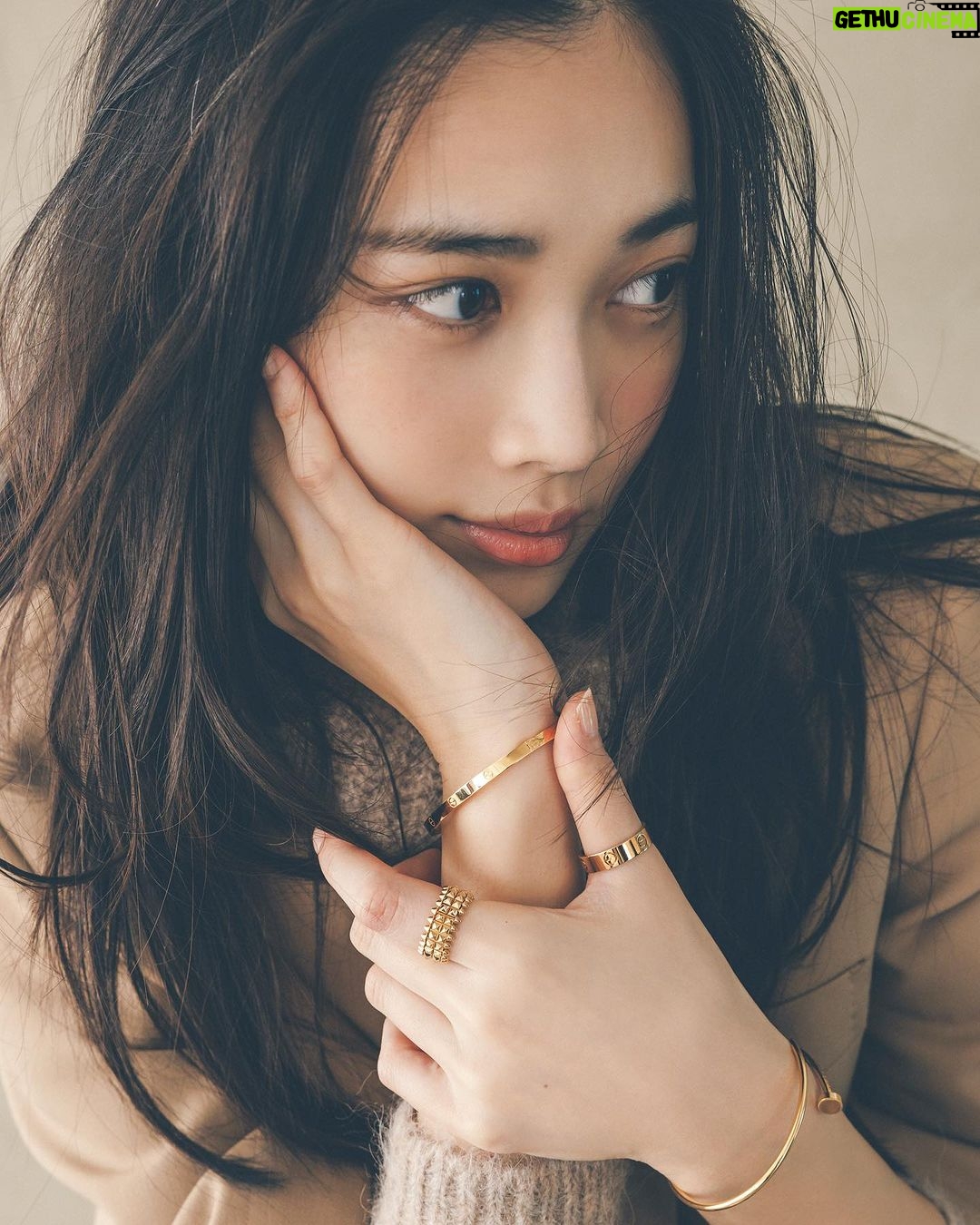 Miyu Hayashida Instagram - CLASSY 2月号❄️